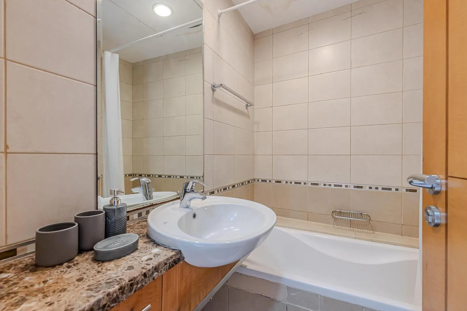 Spacious 3Bdr Apartment In Marina With Office Dubai United Arab Emirates